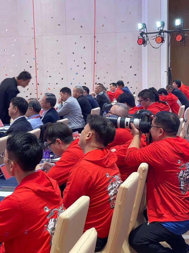 雪落摩道，潮起中原——潤(rùn)滑油零售行業(yè)的變革與展望