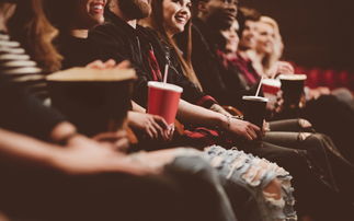 不好意思,傳媒娛樂行業(yè)真的沒有 口紅效應